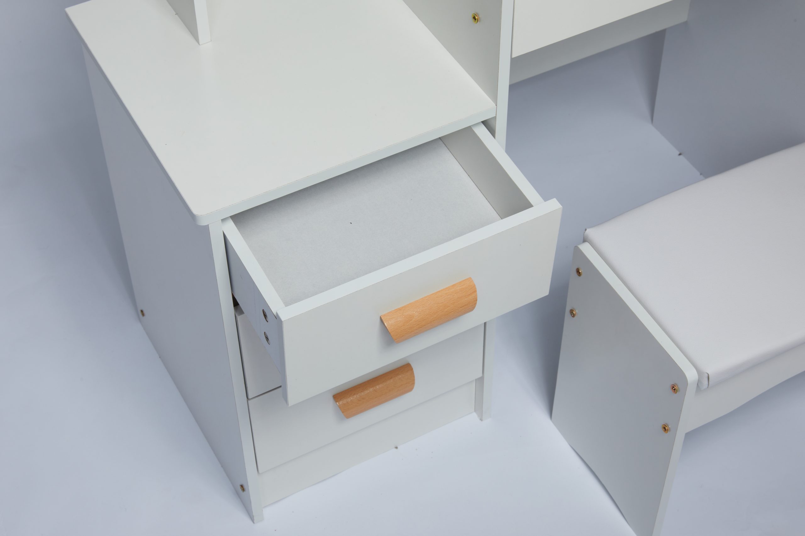 White Makeup Vanity with LED Mirror | Prestige Vanity - Image 6